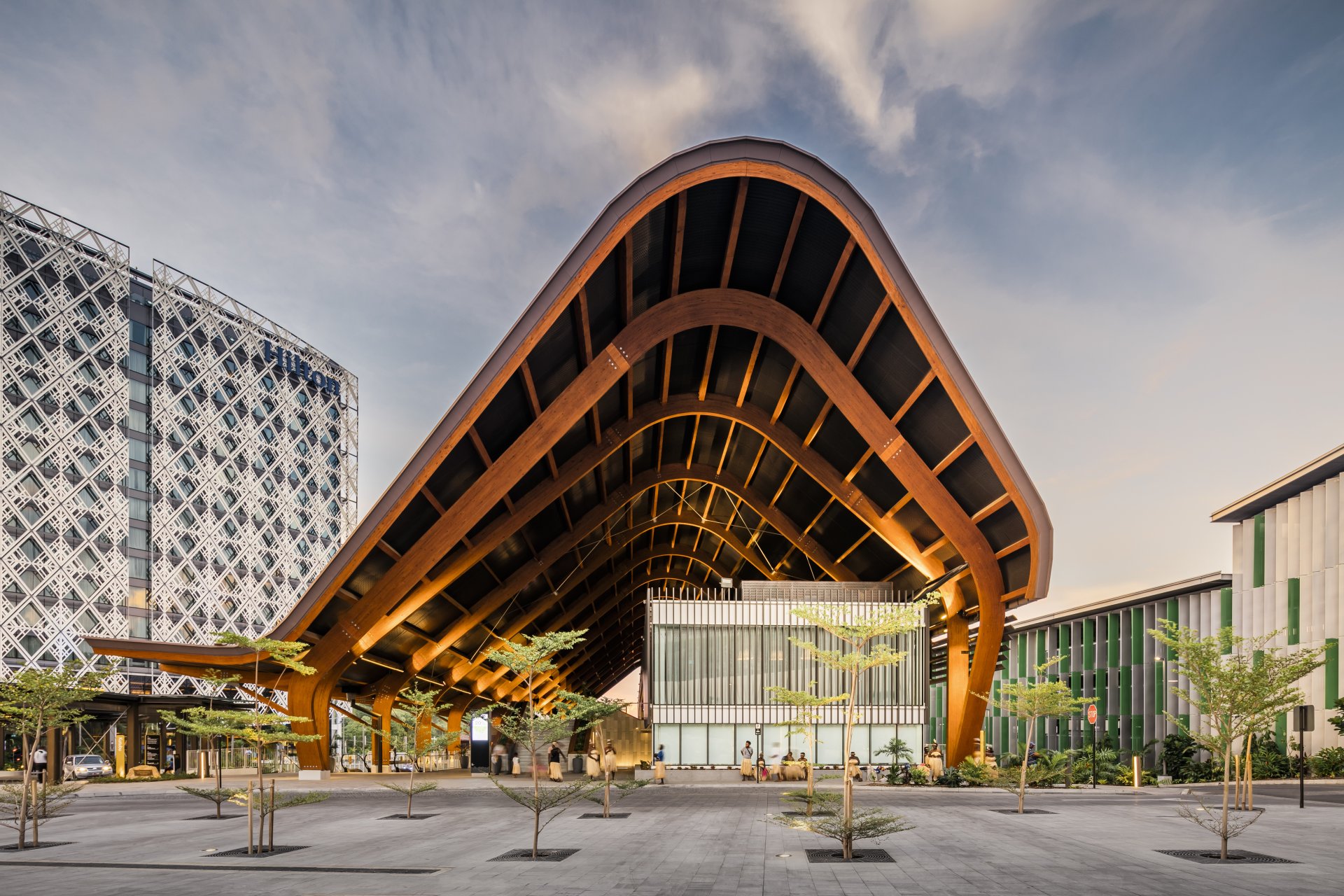 Guinea Stand Builder